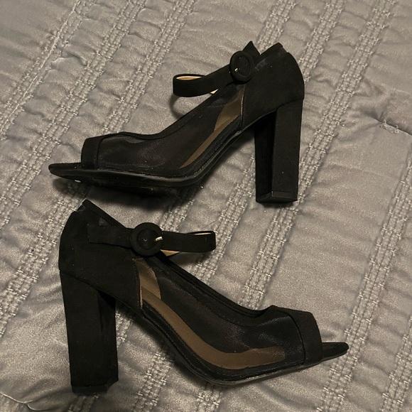 Black chunky heel with peep toe - Picture 4 of 6